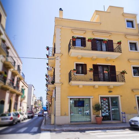 Viadelmare Rooms Monopoli Εξωτερικό φωτογραφία